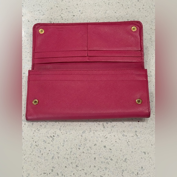 Prada Double Snap Wallet EUC - Picture 3 of 9